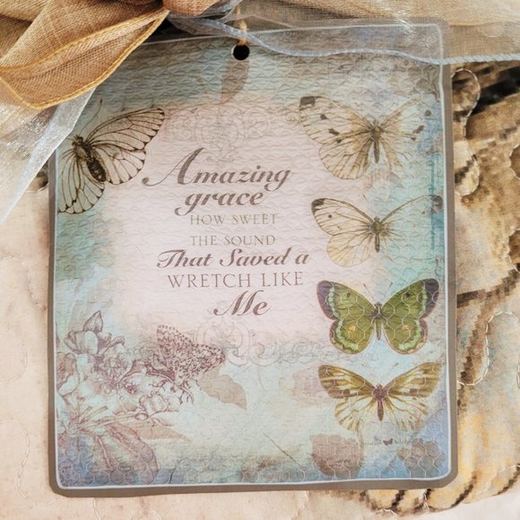 Christine Adolph New Amazing Grace Quilted Throw Blanket 50"X60" Butterflies - Picture 3 of 13